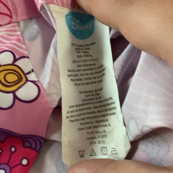 Disney Minnie Mouse bed sheet & blanket set with Minnie Mouse slippers included - Picture 4 of 9